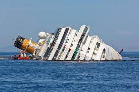 Costa Concordia: domani i 10 anni dal tragico affondamento al Giglio in cui morirono 32 persone