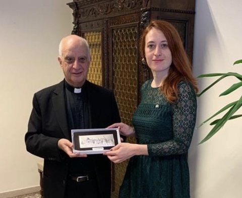 Viaggi religiosi: incontro tra Monsignor Rino Fisichella e la delegata del turismo israeliano Kalanit Goren