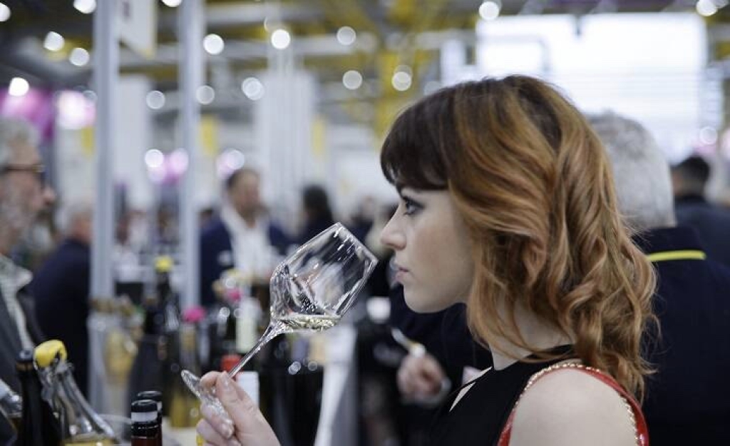 Slow Wine Fair 2024: l’eccellenza del vino in mostra ma con uno sguardo all’agricoltura del futuro
