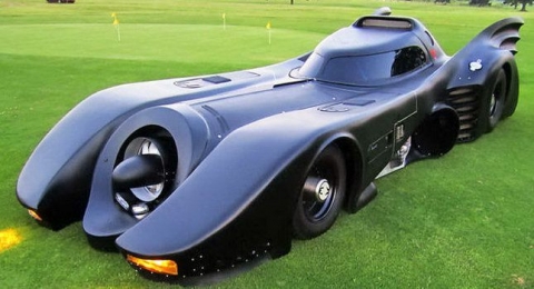 La Batmobile condotta da Tim Burton nel 1989 va all'asta di Bonhams a circa 30 mila sterline