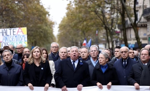 Francia: oggi in 182mila hanno sfilato da Parigi a La Rochelle contro l’antisemitismo
