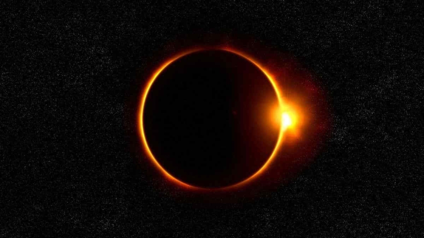 Eclissi solare: oggi alle 12 (ora locale) in Centro America il sole è oscurato dal passaggio della luna