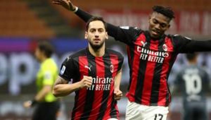 Serie A: il Milan vince con il Benevento 2-0 ed affossa sempre di più i campani