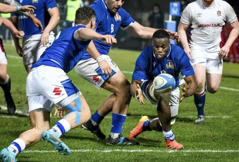 Rugby: l’Italia cede all’Inghilterra al 6 Nazioni (24-27). Grande partenza degli Azzurri poi asserragliati in difesa