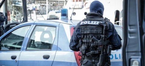 Terrorismo: arrestata a Milano una 19enne di origine kosovare. Era collegata all'attentatore di Vienna