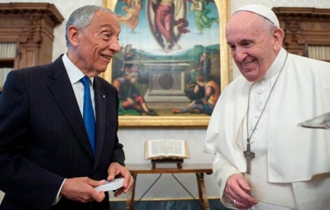 Papa in Portogallo: "Mancano rotte coraggiose di pace. Dove naviga l'Europa e l'Occidente?
