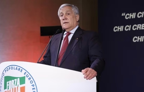 Consiglio Nazionale Forza Italia, Antonio Tajani eletto Segretario Generale: il presidente resta Silvio Berlusconi