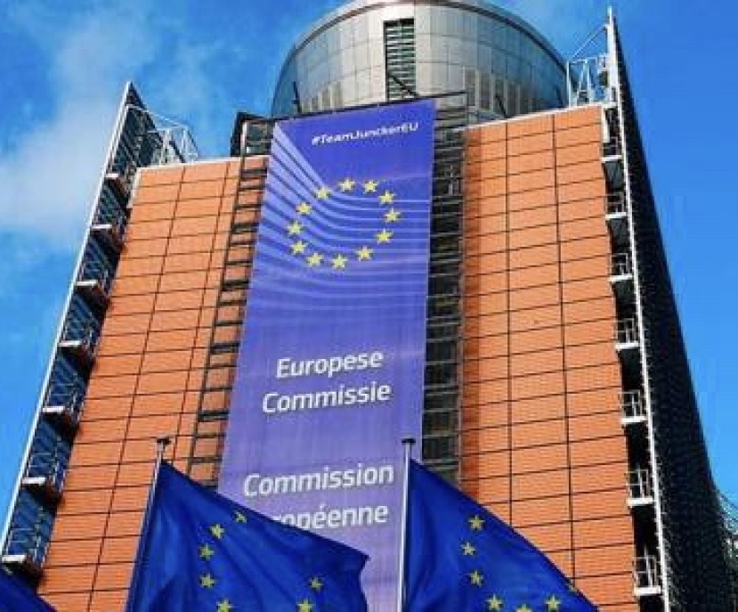 Ue, la Commissione europea conferma l’urgenza di riforma del Patto di Stabilità per evitare i deficit di paesi membri
