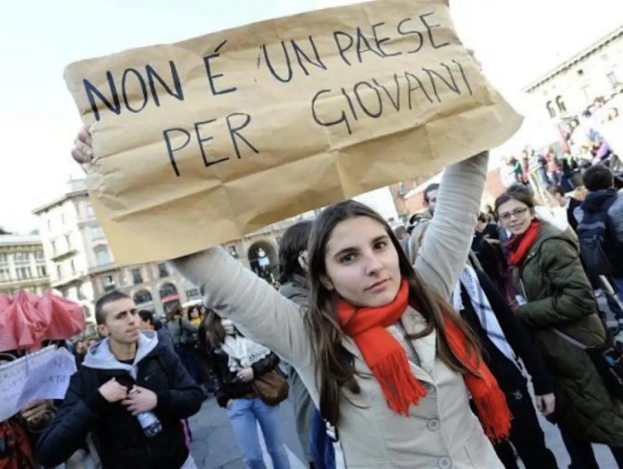 Eurostat, occupazione neolaureati: Italia è maglia nera in Europa con il 65% di impiegati