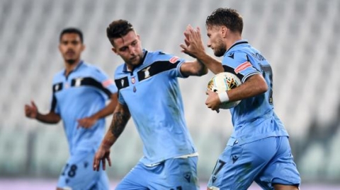 Serie A: la lazio batte il Cagliari (2-1) all'Olimpico e assapora la possibilità della Champion League dopo molti anni di assenza