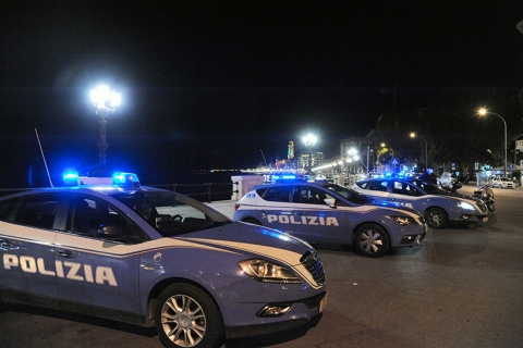 Locride: blitz della Polizia contro cosche ioniche con accuse varie da spaccio di droga ad armi
