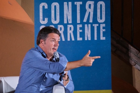 Matteo Renzi “Controcorrente” presenta a Roma il suo libro. L’intervista di Mentana sul futuro della politica