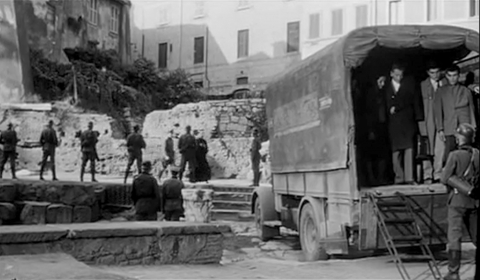 Oggi il ricordo del tragico rastrellamento di ebrei del 16 Ottobre 1943 al Portico di Ottavia a Roma