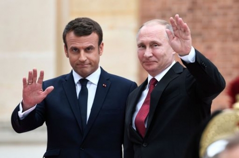Crisi Ucraina: colloquio tra Putin e Macron per una diplomazia che tenga conto delle "preoccupazioni della Russia"