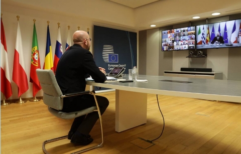 Vaccini Ue: videoconferenza dei leader europei con l'ipotesi della certificazione europea