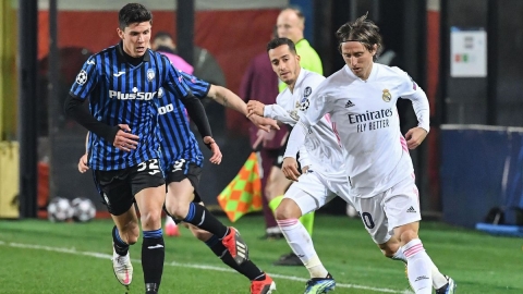 Champions League: Il Real Madrid (0-1) batte l'Atalanta finita in dieci per l'espulsione di Freuler