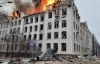 Ucraina: Kharkiv sotto assedio delle bombe russe. Un missile S-300 su edifici del centro