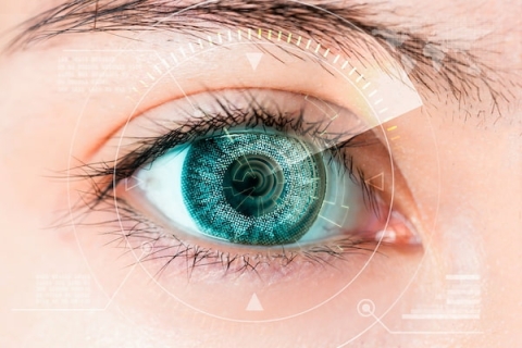 Miopia: riconquistare la vista con la tecnica delle lenti intraoculari. Soldati: "Intervento veloce ed efficace"
