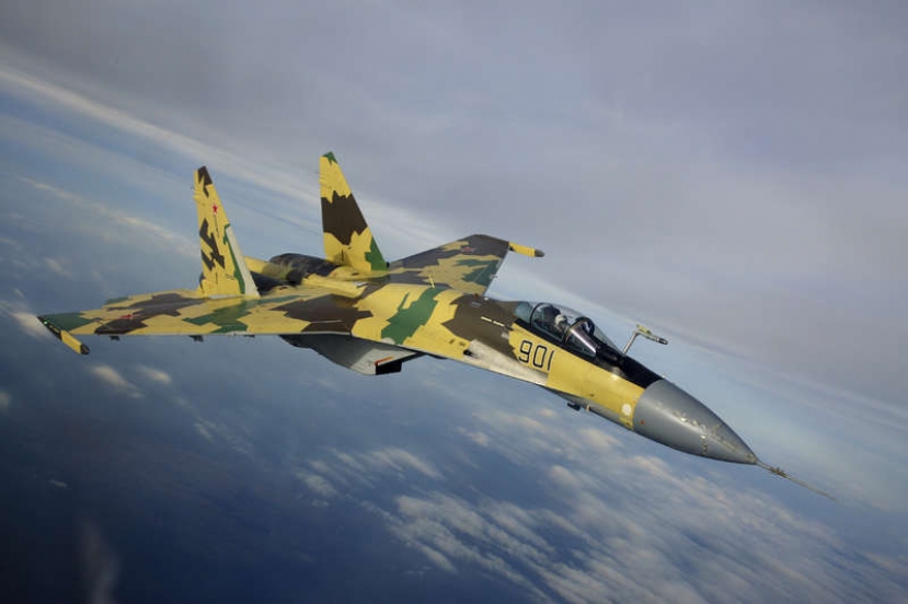 Crisi Ucraina: la Russia posiziona i caccia Su-35. Ecco lo scenario con gli occhi di Putin