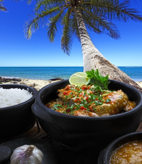 Seychelles, un viaggio nei sapori delle cucina creola autentica da consumare sotto una palma