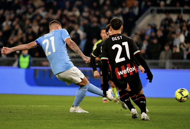 Anticipo Serie A: la Lazio cede al Milan nel finale di partita all’Olimpico (0-1)