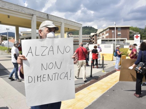 Bergamo: nuova impennata di coronavirus nelle ultime 24 ore mentre i magistrati indagano sugli atti desecretati del Cts