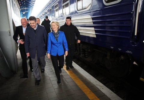 Giornata dell’Europa: oggi l’arrivo a Kiev di Ursula von der Leyen: “Qui si difendono ogni giorno i valori della Pace”