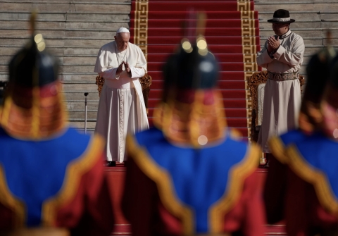 Viaggio in Mongolia. Papa: “Le religioni devono costruire armonia non fondamentalismi”
