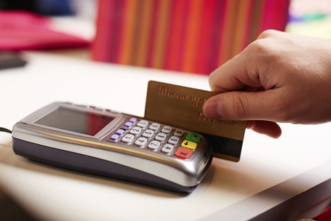 Cashback: pronta l'operazione tracciabilità dei pagamenti e rimborsi per chi usa il bancomat