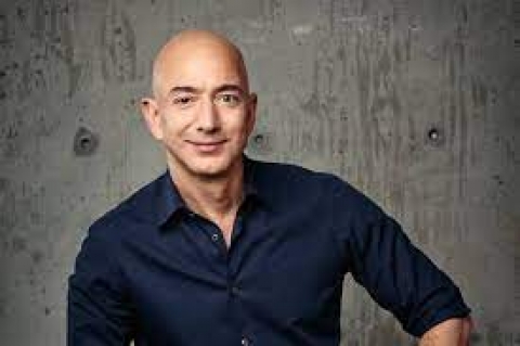 Amazon: ultimo giorno da ceo per Bezos ora con la testa nello spazio. Prende il testimone Andy Jass