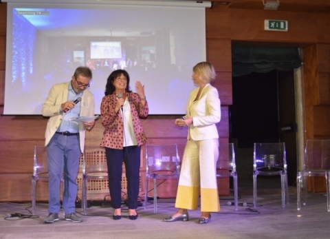 Al Genera Festival di Castelsardo, premiati i giornalisti Simona Tedesco e Edoardo Raspelli