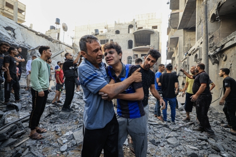 Cisgiordania e centro di Gaza sotto attacco israeliano. 7 vittime a Nuseirat. Migliaia in fuga