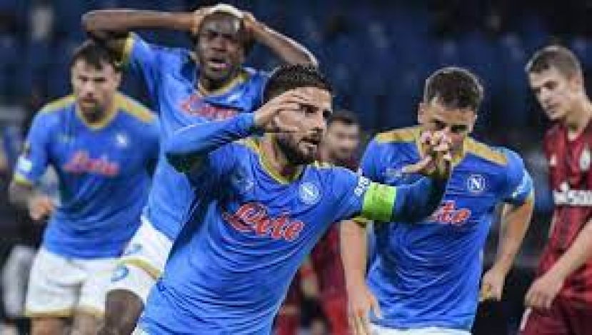 Europa League, il Napoli travolge il Legia Varsavia (3-0). Segnano Insigne, Osimhen e Politano