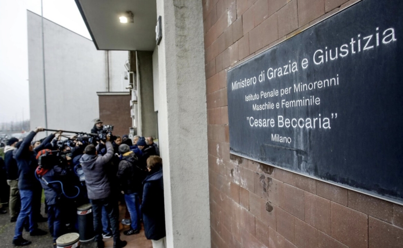 Evasione carcere minorile Beccaria di Milano: tutti tornati in custodia della struttura ma non si placano le polemiche